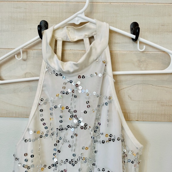 Revolution Dancewear Jazz tap recital tunic, white silver sequins. Size MA. - Picture 4 of 8